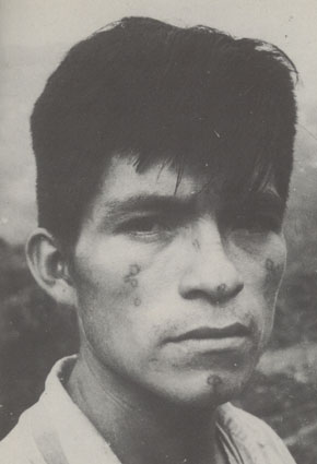 Jivaro aux tatouages énigmatiques, Equateur, 1976